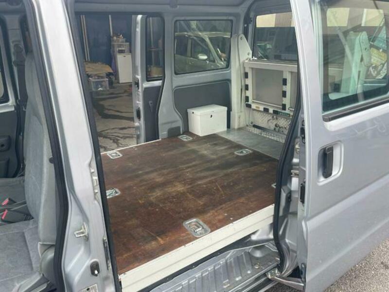 CLIPPER VAN