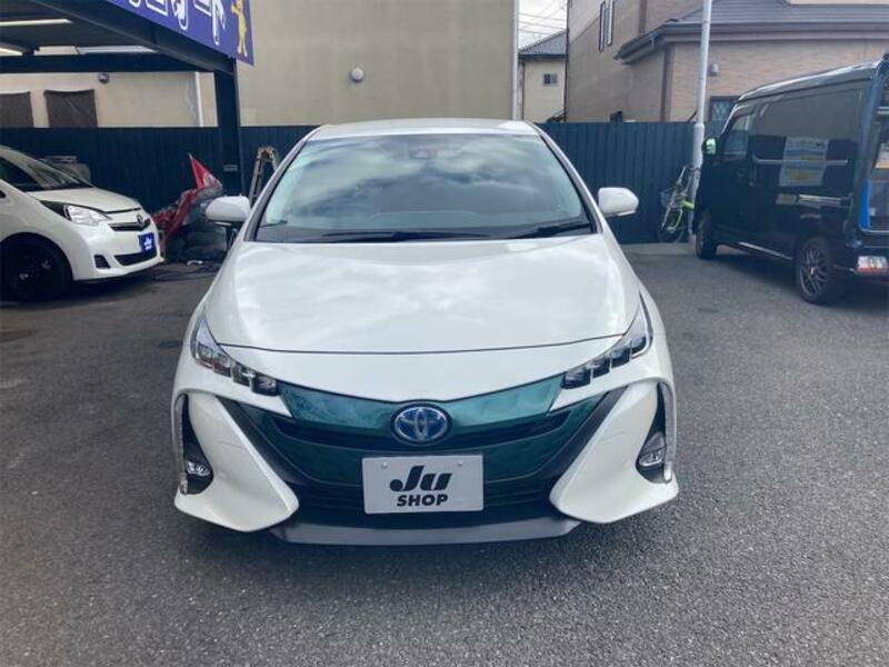 PRIUS PHV