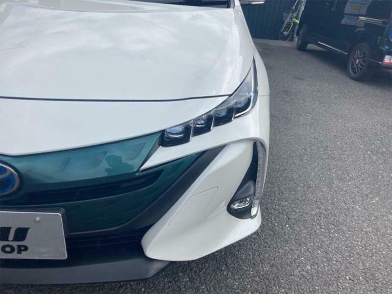 PRIUS PHV
