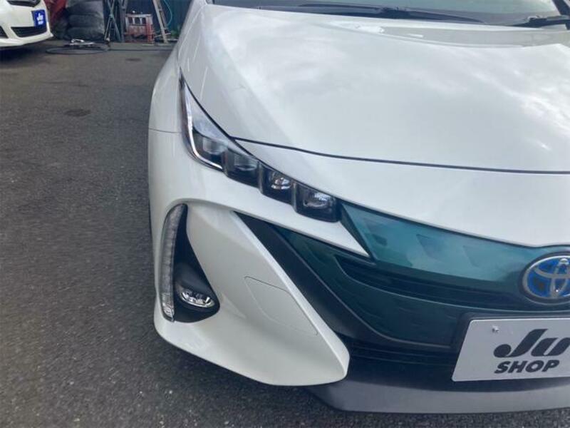 PRIUS PHV