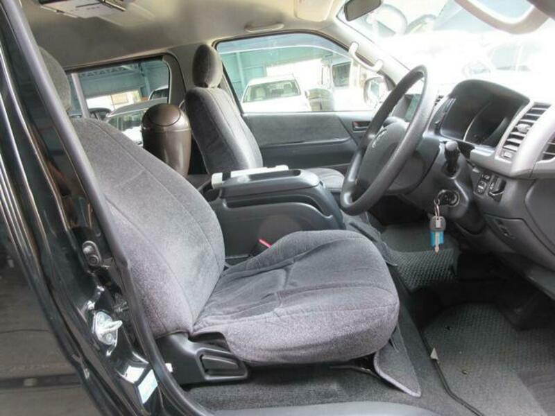 HIACE WAGON