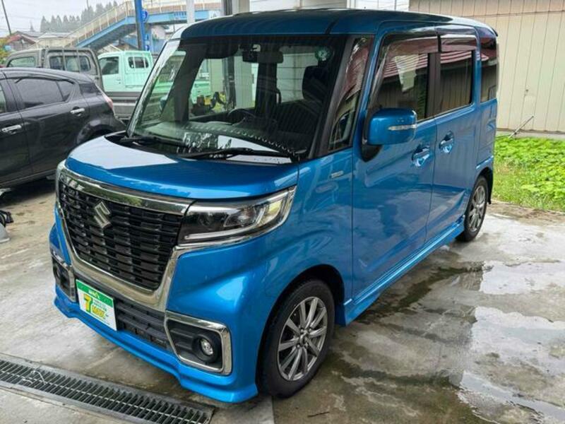 SUZUKI SPACIA CUSTOM