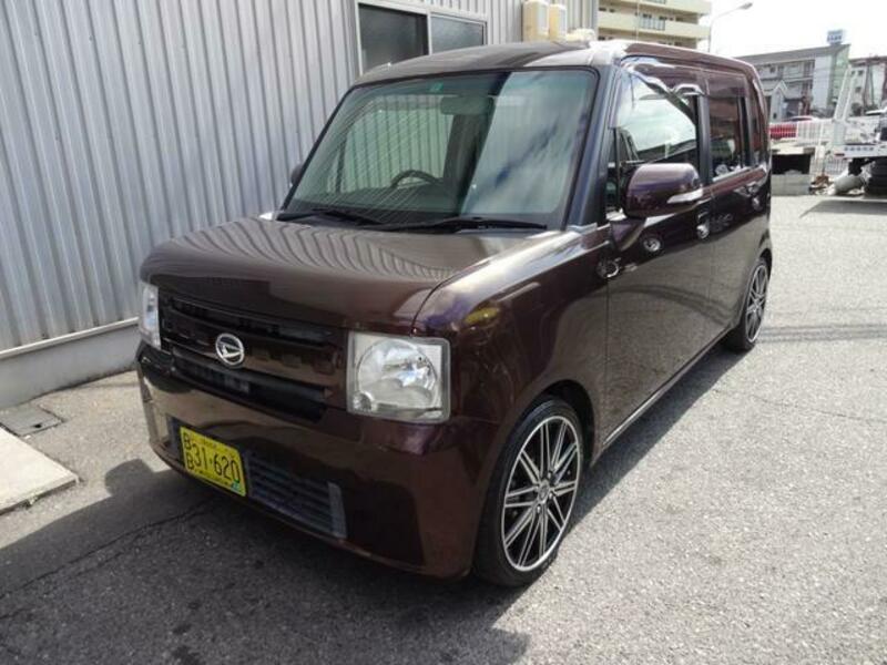 DAIHATSU MOVE CONTE