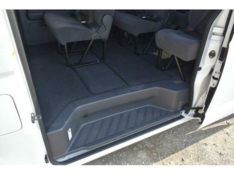 HIACE WAGON