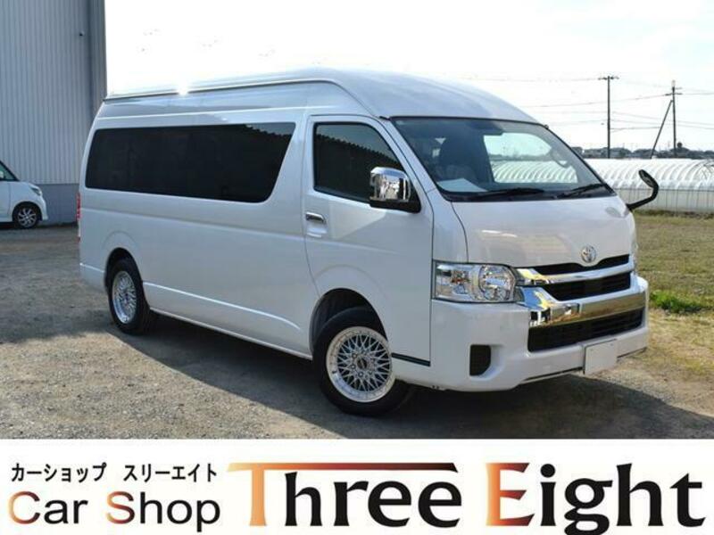 TOYOTA HIACE WAGON