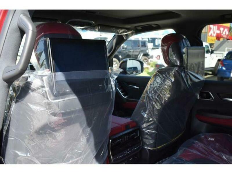LAND CRUISER