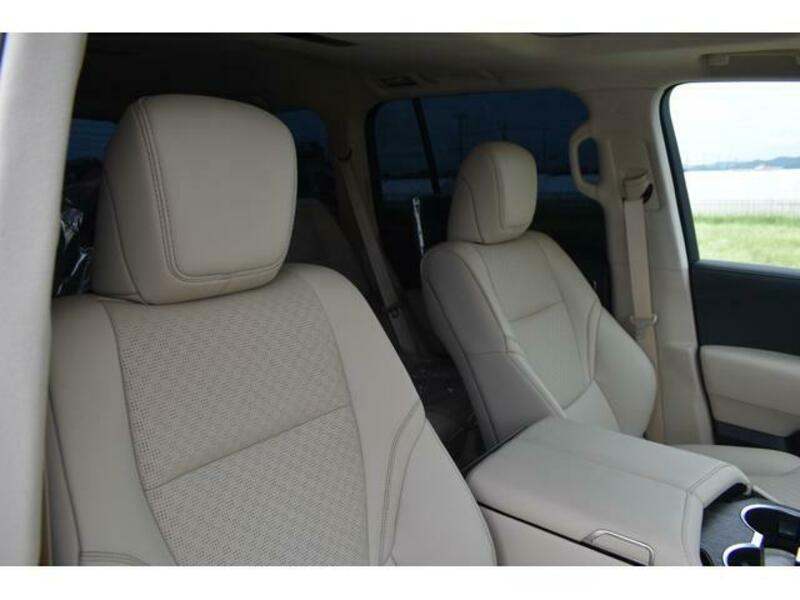 LAND CRUISER