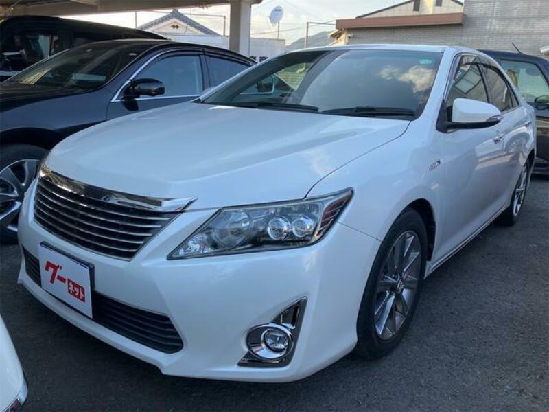 TOYOTA CAMRY