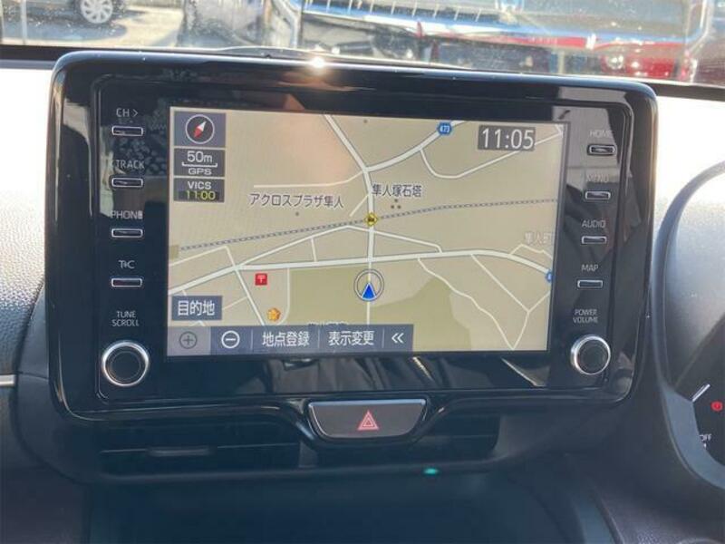 YARIS CROSS