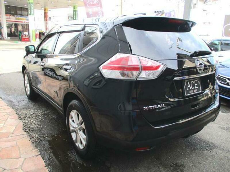 X-TRAIL