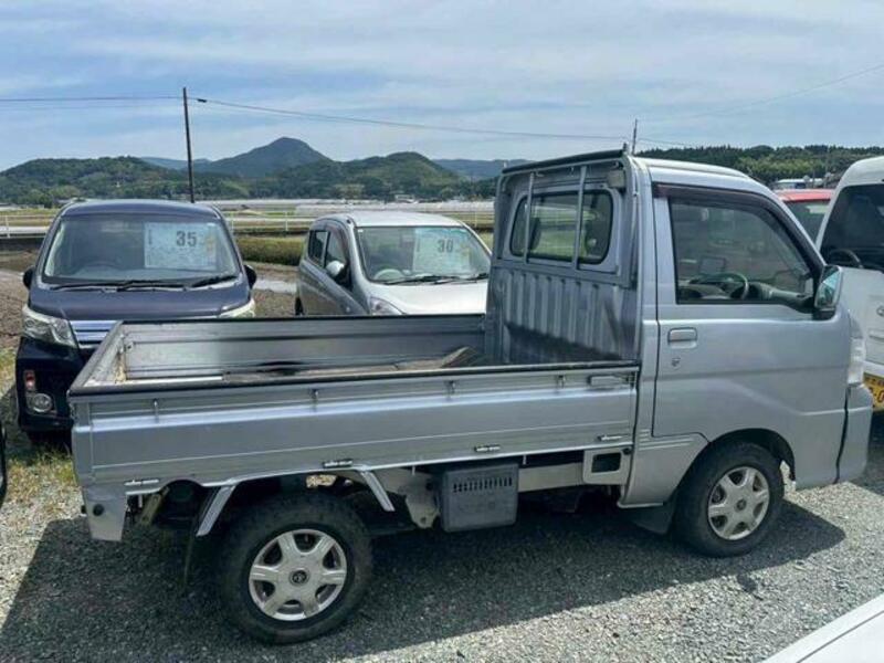 HIJET TRUCK