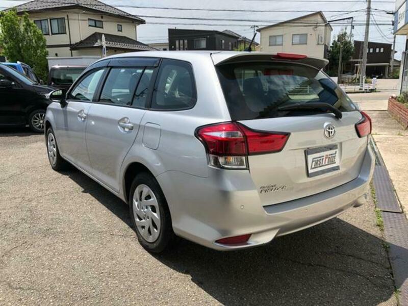 COROLLA FIELDER