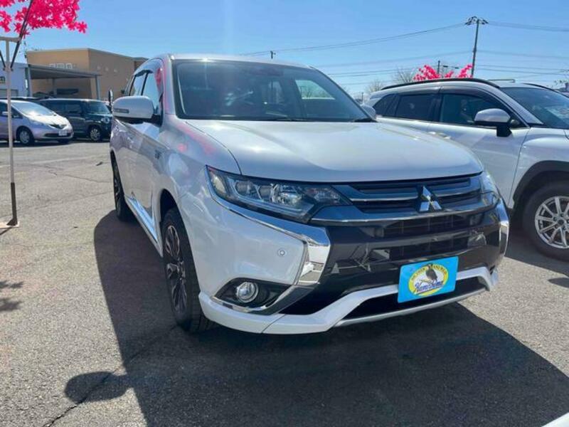 OUTLANDER PHEV