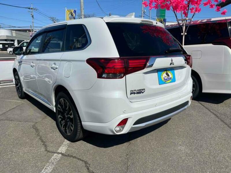 OUTLANDER PHEV