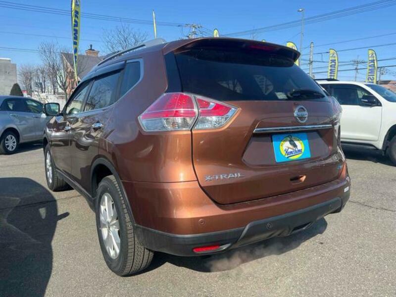 X-TRAIL