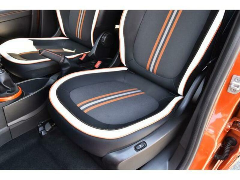 TWINGO