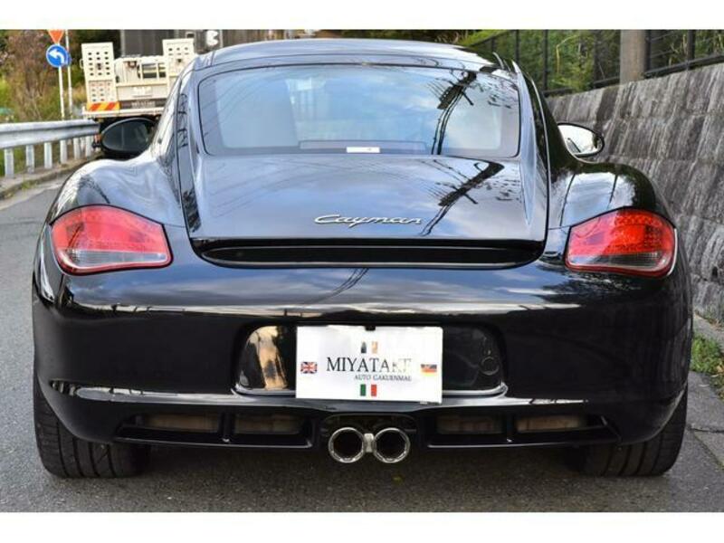 CAYMAN