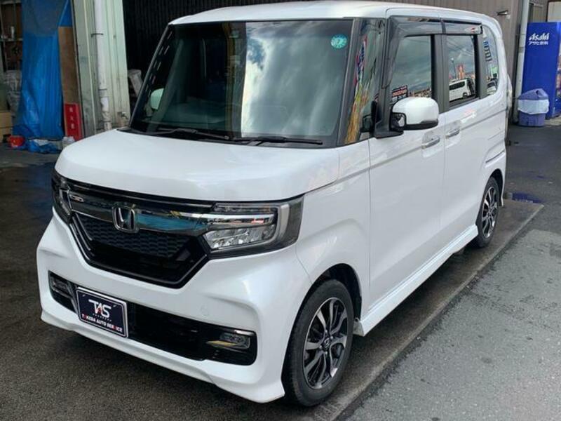 N BOX CUSTOM