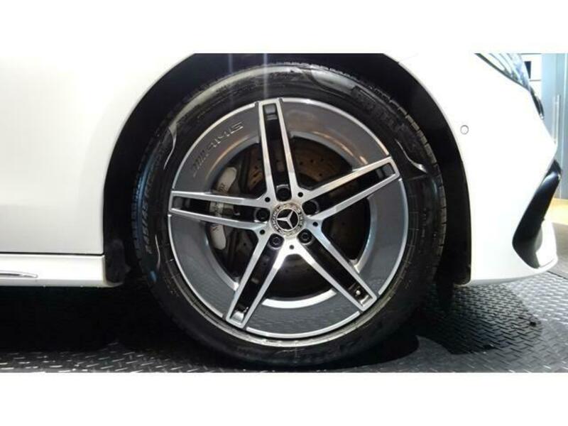 E-CLASS