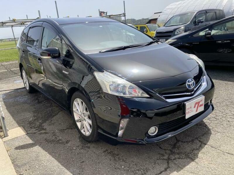 PRIUS ALPHA