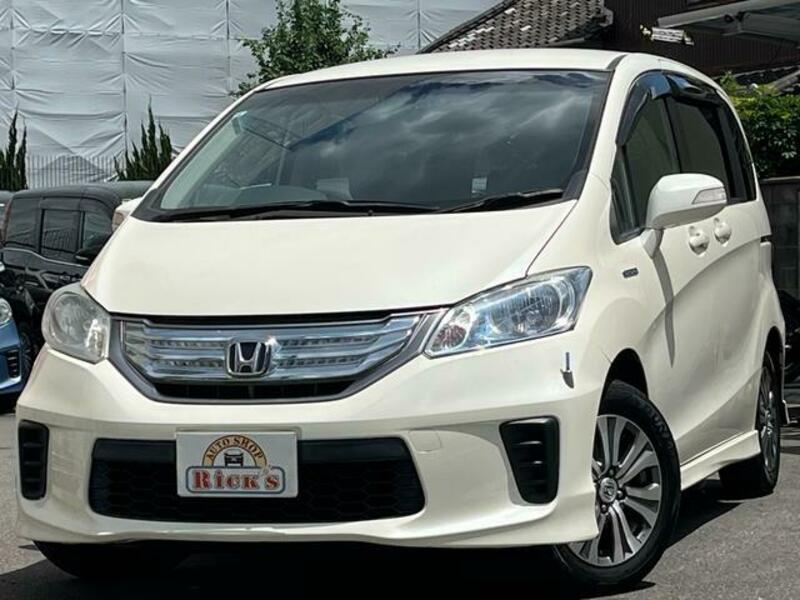 HONDA FREED HYBRID