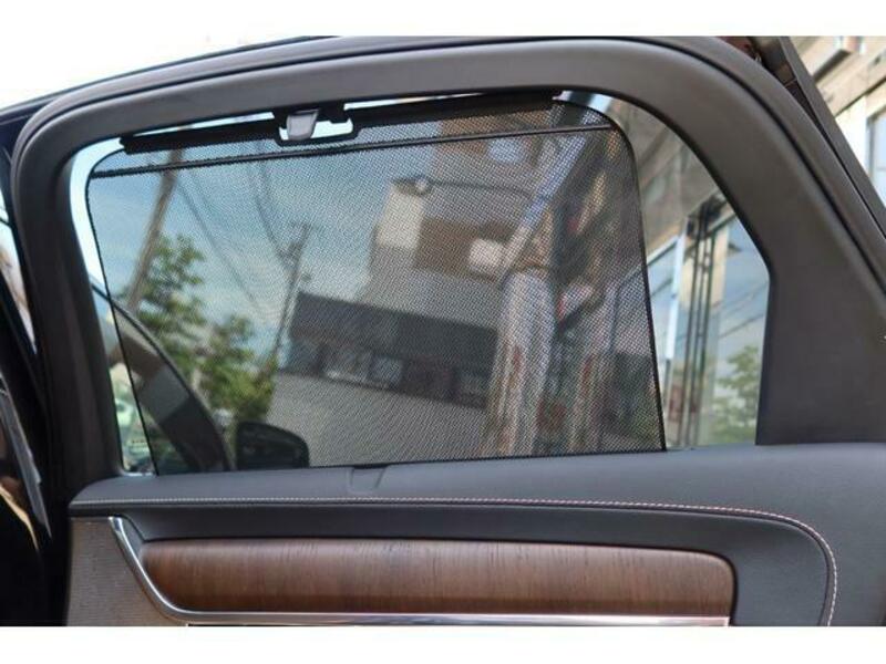 S90