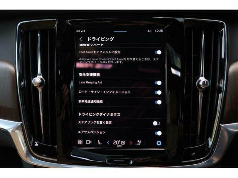 S90