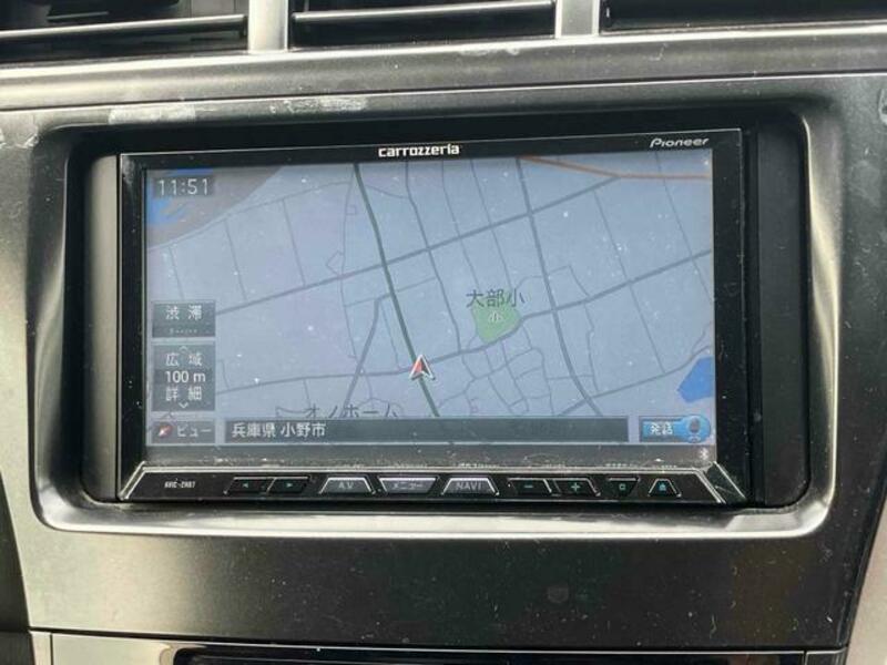 PRIUS ALPHA