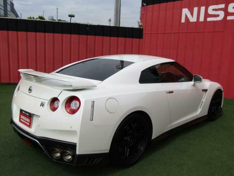 GT-R