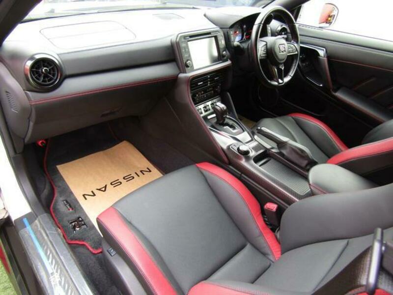 GT-R