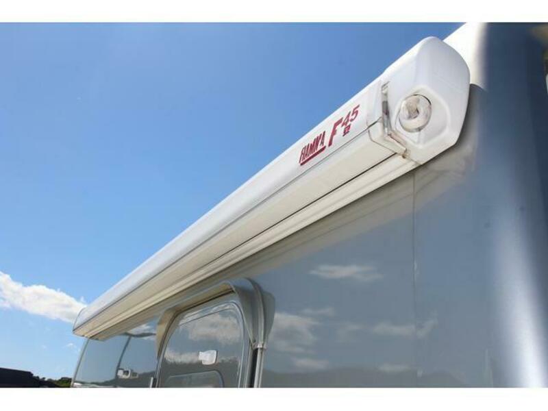 TOWNACE TRUCK