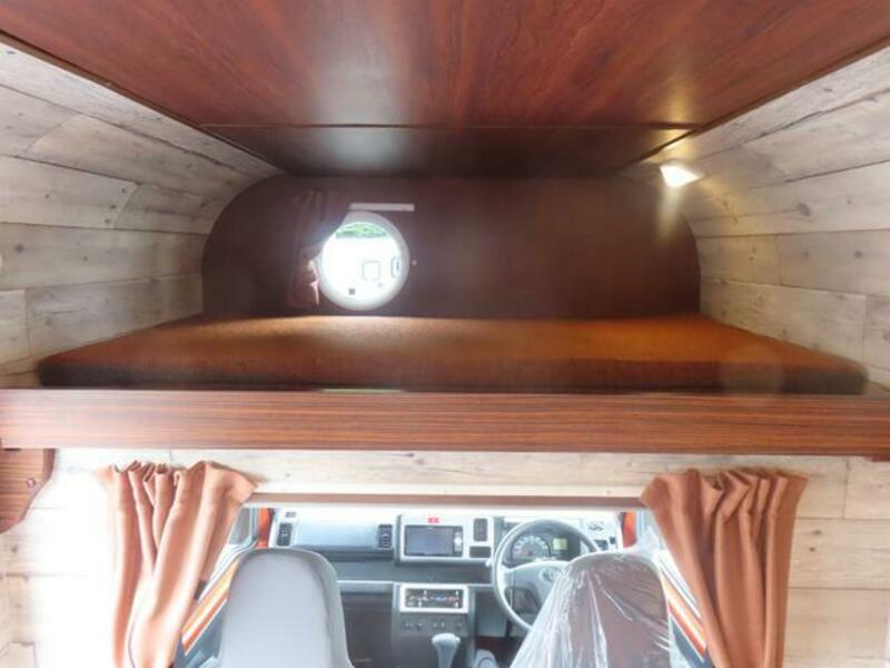 PIXIS TRUCK