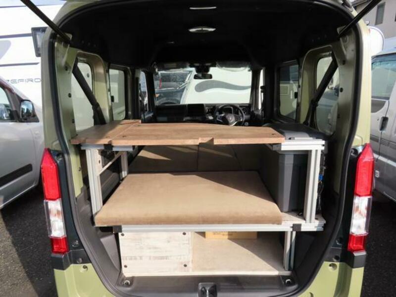 N-VAN