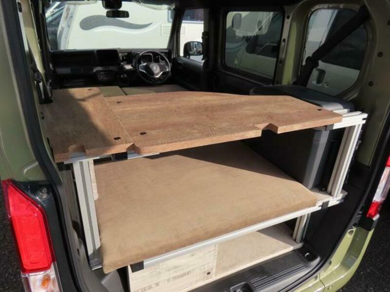 N-VAN