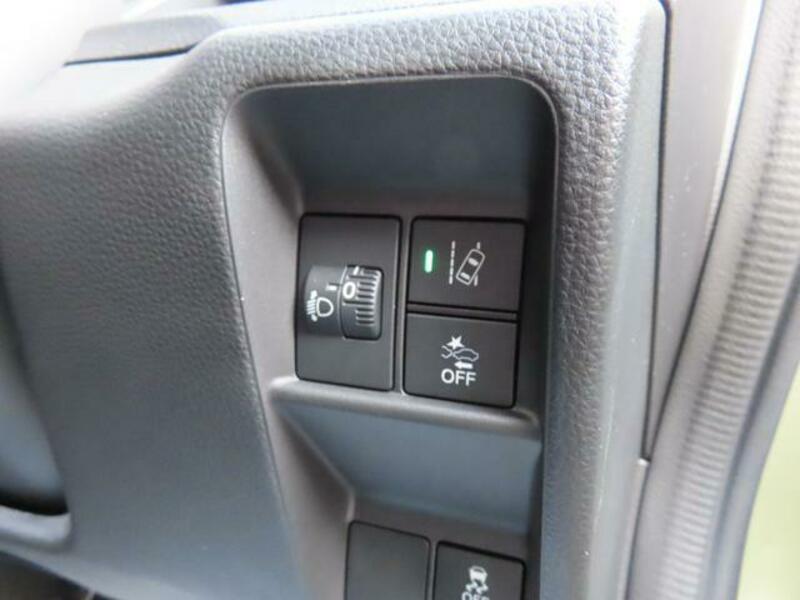 N-VAN