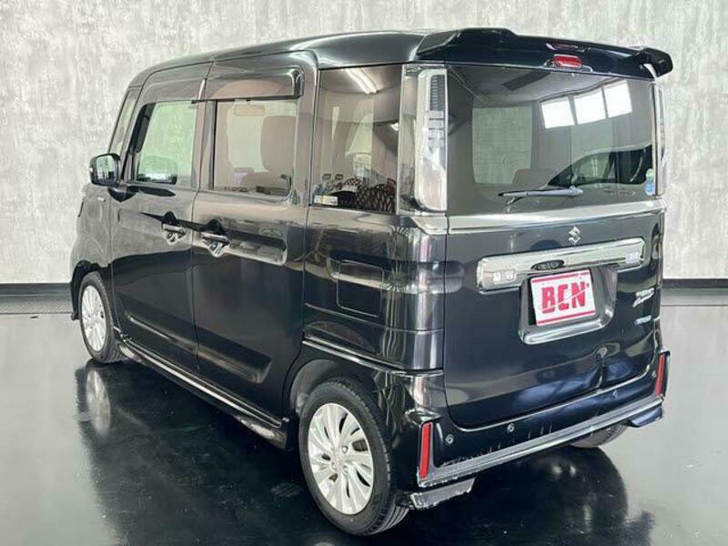 SPACIA CUSTOM