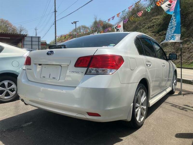 LEGACY B4