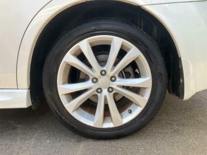 LEGACY B4