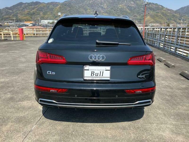 Q5