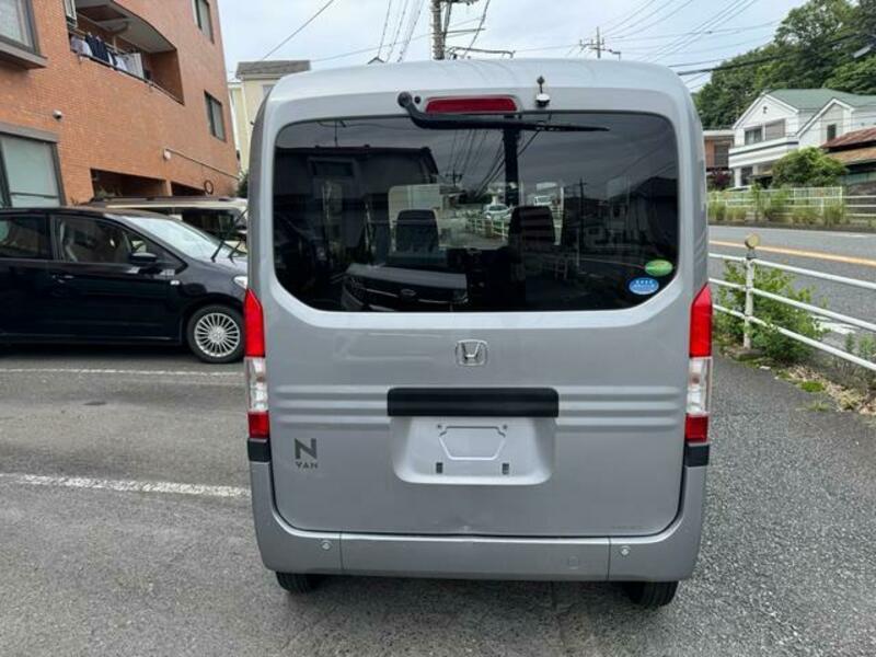 N-VAN