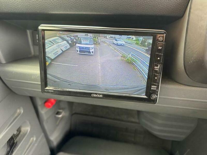 N-VAN