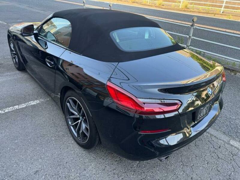 Z4