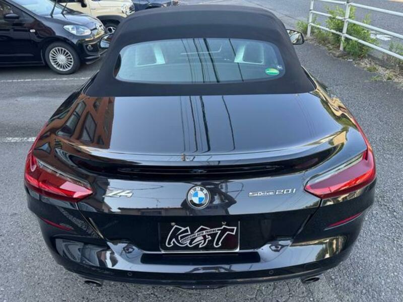 Z4