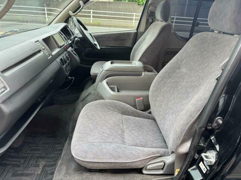 HIACE WAGON