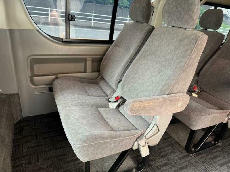 HIACE WAGON