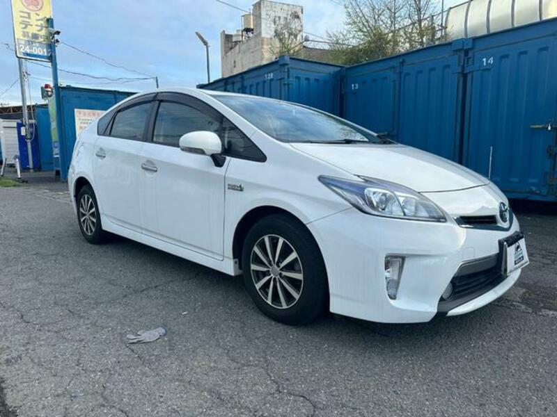 PRIUS PHV