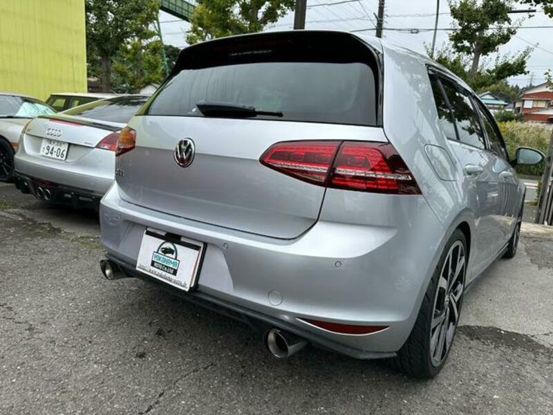 GOLF GTI