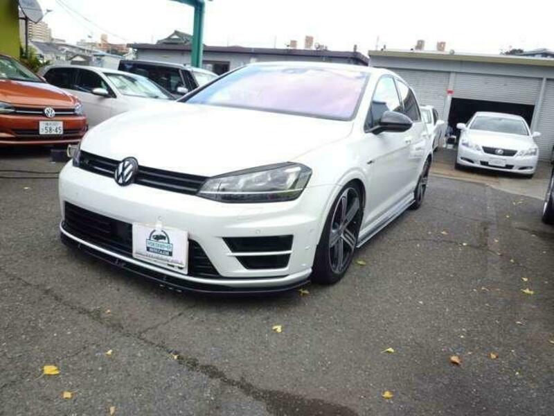 GOLF R