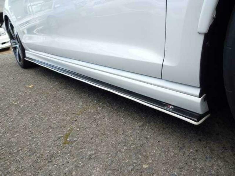 GOLF R