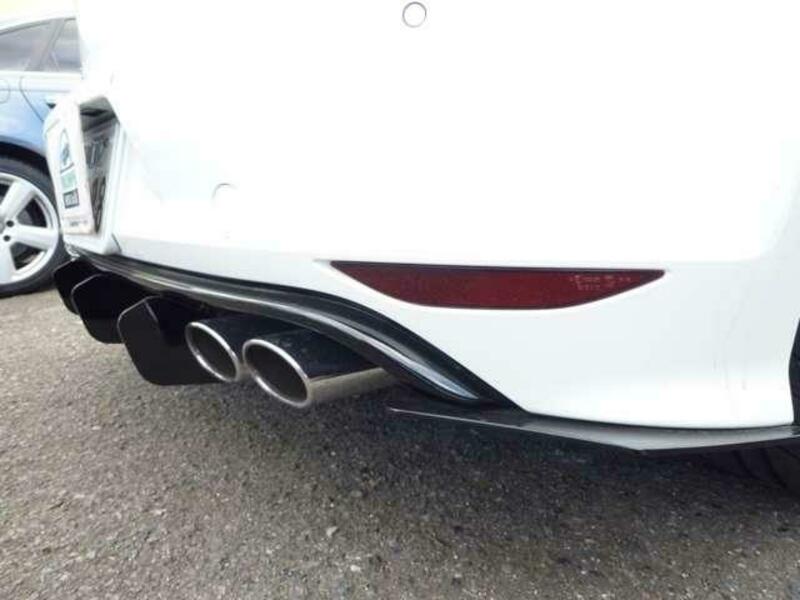 GOLF R